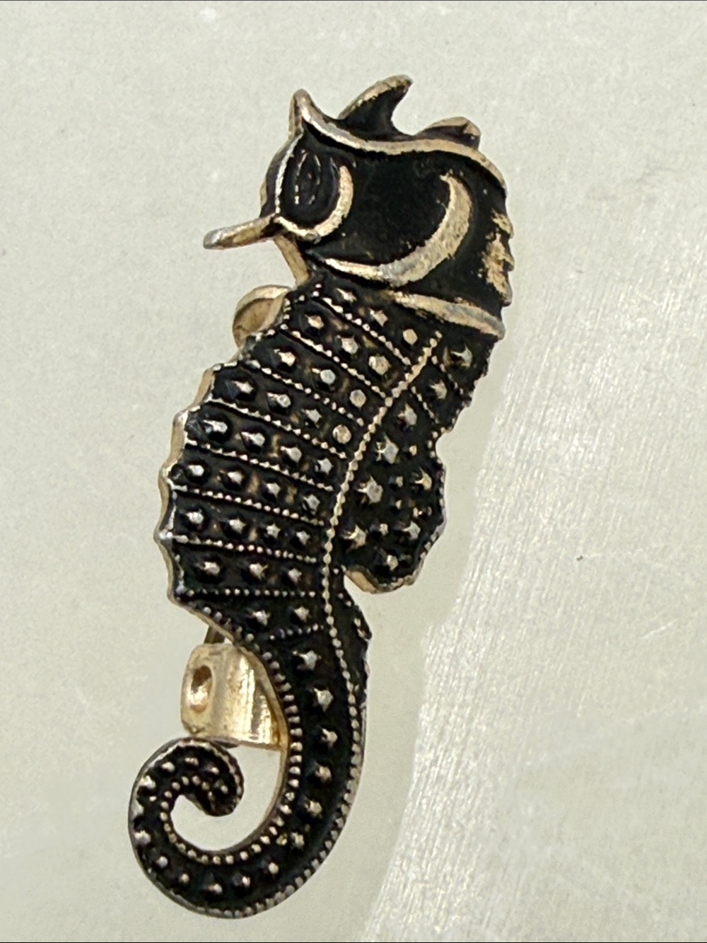 Vintage Hong Kong Seahorse Pin Brooch in Black and Gold plastic